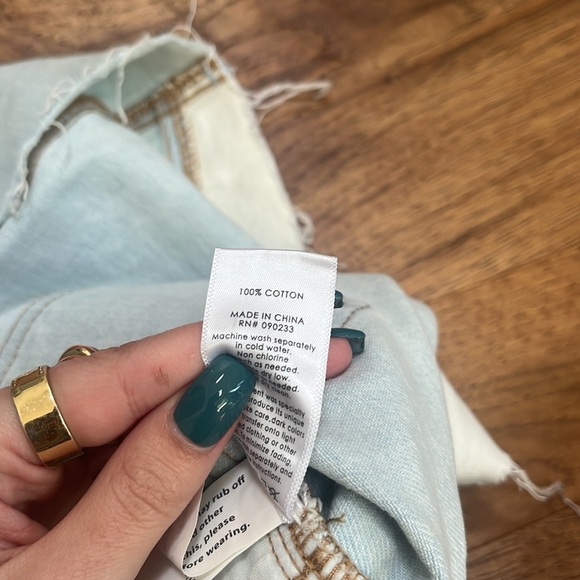 Pacsun Woman’s Denim Skirt Size 25 - Picture 5 of 5